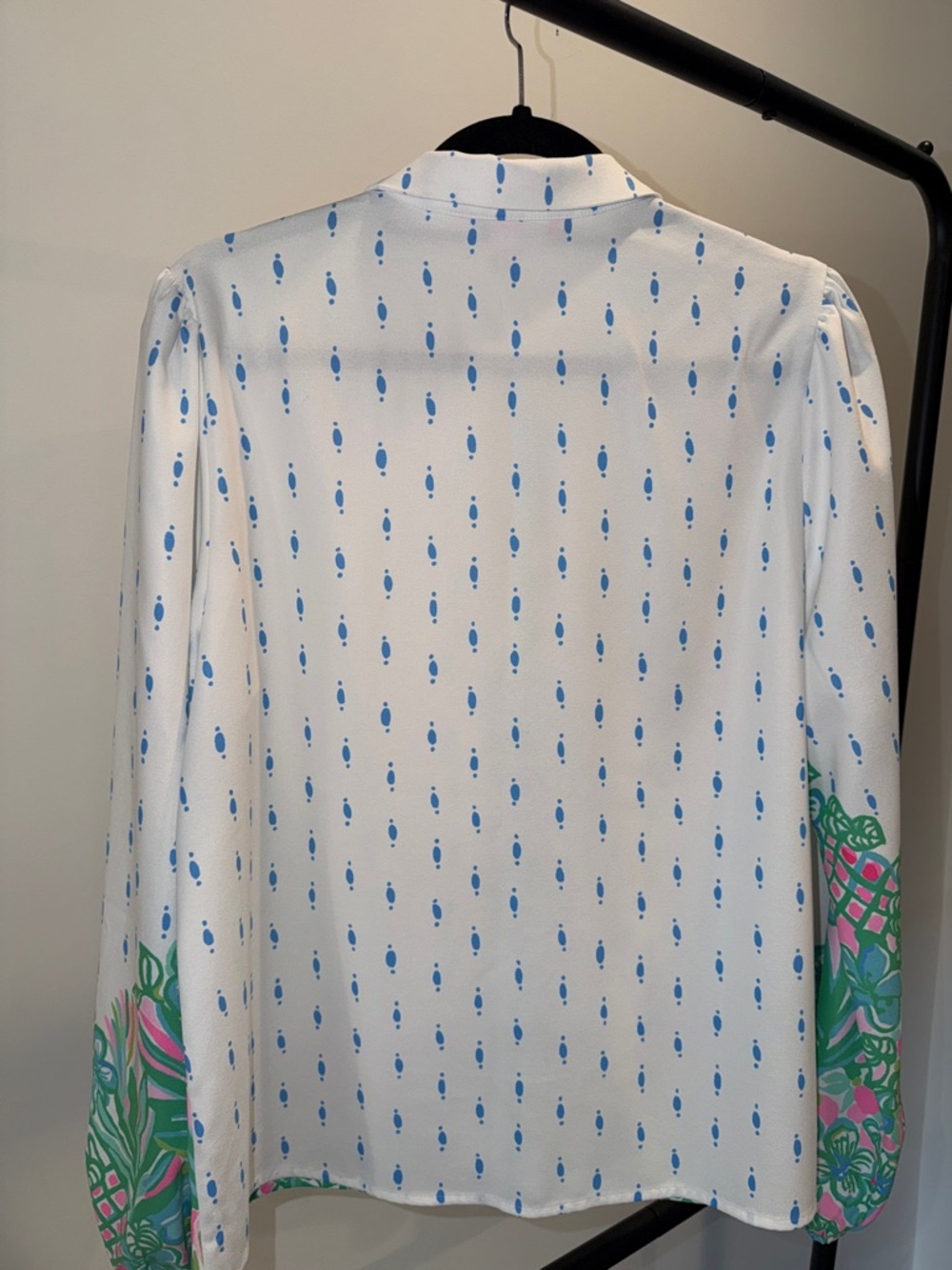 Lilly Pulitzer White Blouse with Green & Pink Botanical Border - Picture 9 of 13